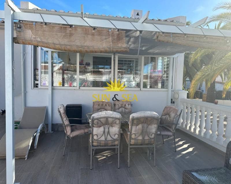 2 bedroom Villa for holiday rental in La Nucia with pool garage - € 1,300 (Ref: 9111607)