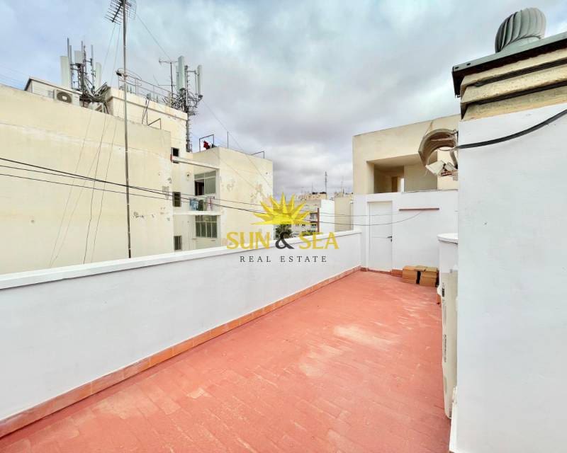 2 soveværelse Penthouse til salg i Torrevieja - € 230.000 (Ref: 9115554)