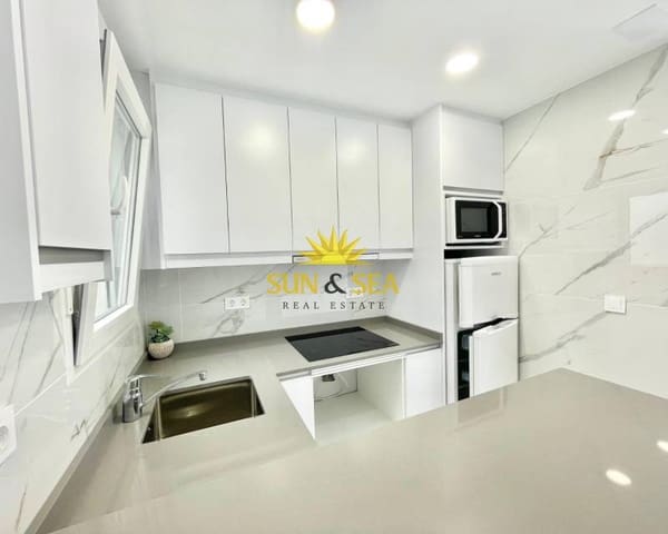 2 soveværelse Penthouse til salg i Puerto Deportivo, Torrevieja - € 230.000 (Ref: 9115554)