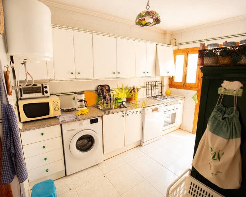 5 bedroom Villa for rent in La Manga del Mar Menor with pool garage - € 800 (Ref: 9117514)