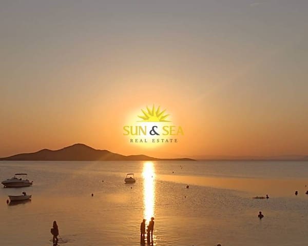 5 camera da letto Villa da affittare in La Manga del Mar Menor con piscina garage - 800 € (Rif: 9117514)