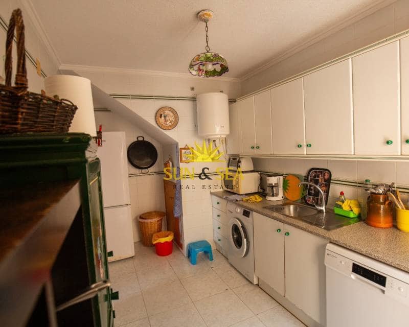 5 bedroom Villa for rent in La Manga del Mar Menor with pool garage - € 800 (Ref: 9117514)