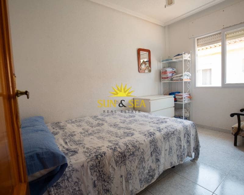 5 bedroom Villa for rent in La Manga del Mar Menor with pool garage - € 800 (Ref: 9117514)