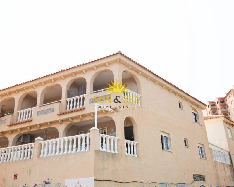 5 bedroom Villa for rent in La Manga del Mar Menor with pool garage - € 800 (Ref: 9117514)