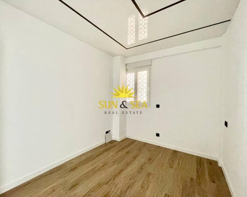 3 bedroom Apartment for sale in San Pedro del Pinatar - € 285,000 (Ref: 9117515)