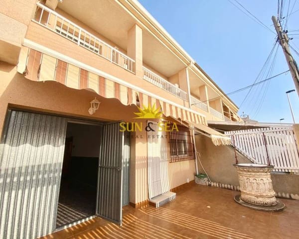 2 soveværelse Villa til leje i San Pedro del Pinatar ciudad, San Pedro del Pinatar med garage - € 850 (Ref: 9121386)