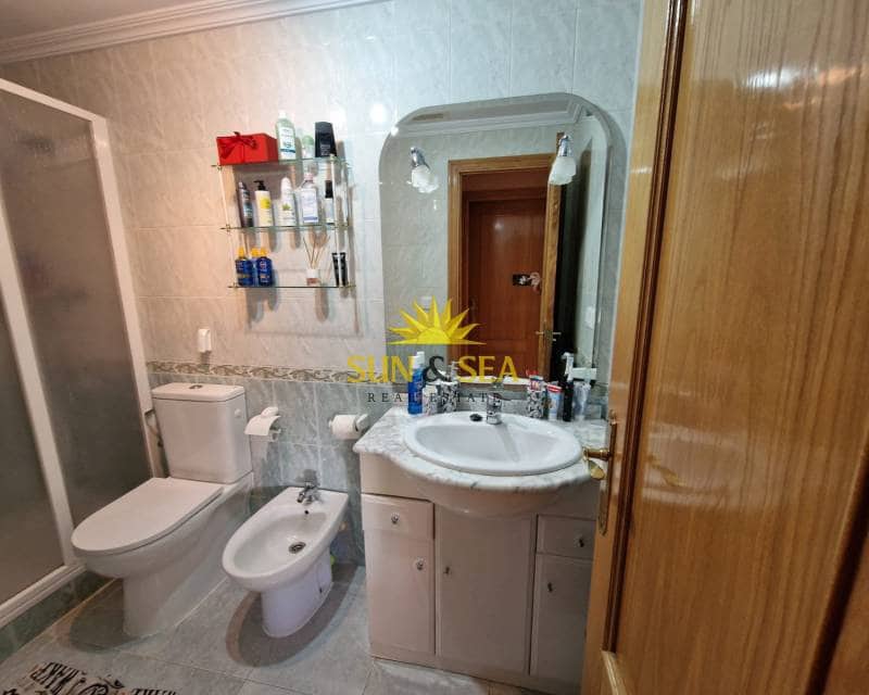 2 makuuhuone Huoneisto vuokrattavana paikassa Santa Pola mukana uima-altaan 
autotalli - 650 € (Ref: 9121387)