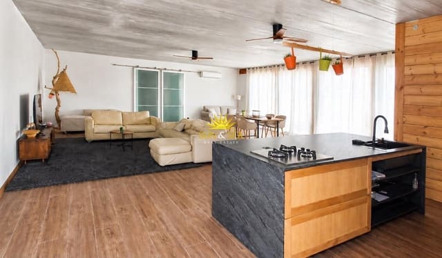 2 slaapkamer Villa te huur in Lomas de Cabo Roig - Los Dolses, Orihuela met zwembad - € 1.800 (Ref: 9123570)
