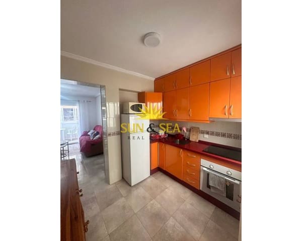 3 soverom Leilighet til leie i Las Piscinas Naturales, Torrevieja med garasje - € 900 (Ref: 9127247)