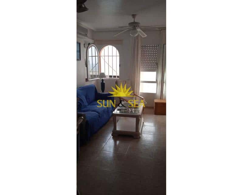 3 sovrum Lägenhet att hyra i La Manga del Mar Menor med pool garage - 1 000 € (Ref: 9127248)