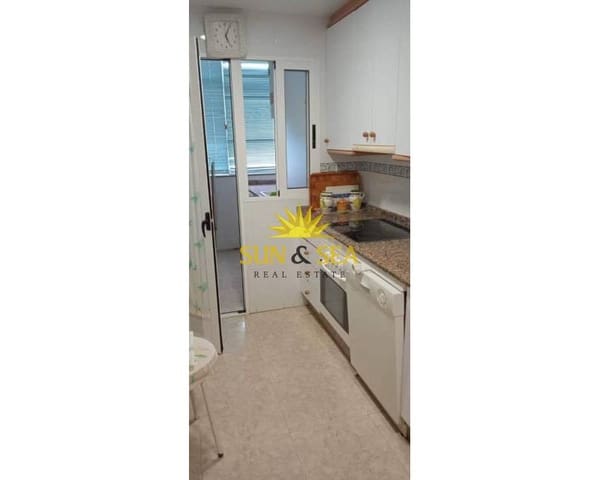 3 sovrum Lägenhet att hyra i La Manga del Mar Menor med pool garage - 900 € (Ref: 9127248)