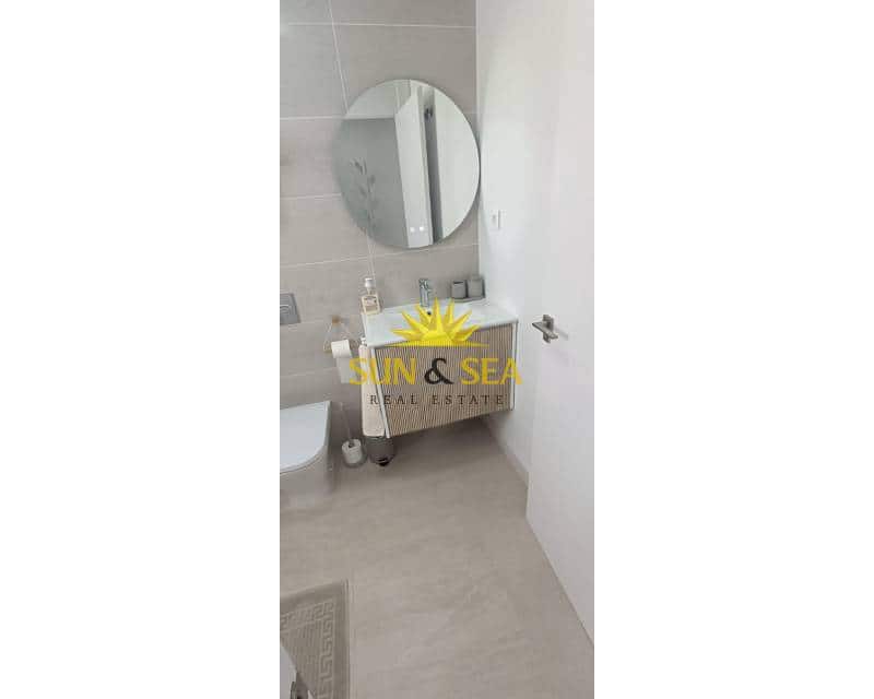 2 camera da letto Attico da affitare come casa vacanza in Los Altos con piscina garage - 1.800 € (Rif: 9127802)