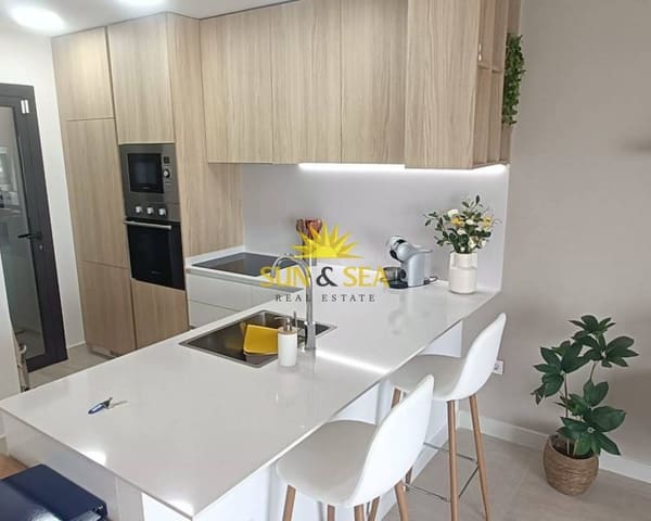 Ático de 2 habitaciones en Los Altos en alquiler con piscina garaje - 1.800 € (Ref: 9127802)