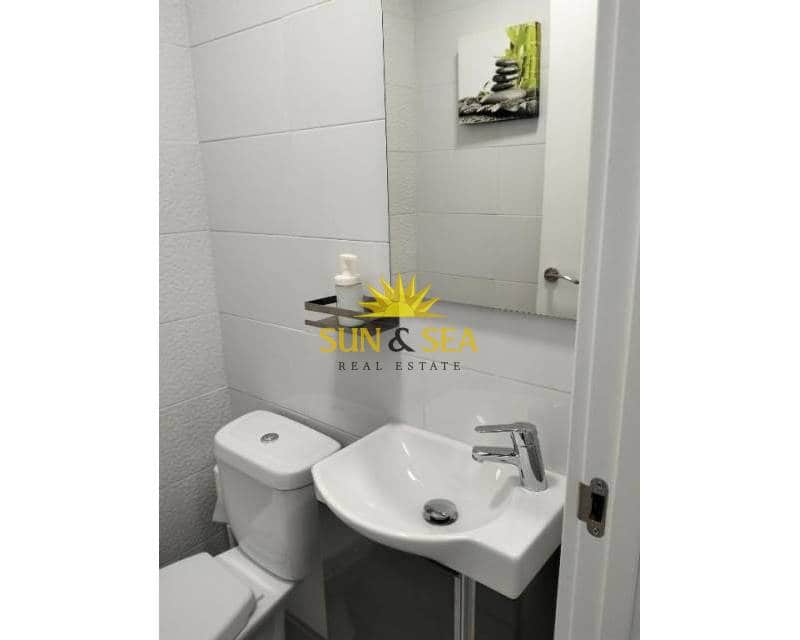 Appartement de 3 chambres à louer à Santa Pola - 800 € (Ref: 9127803)