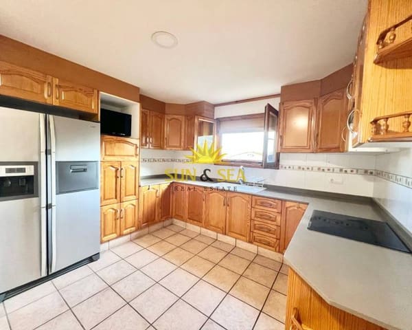 Villa/Maison de 3 chambres à louer à Jubalcoy / Jubalcoi, Elche / Elx avec piscine - 1 750 € (Ref: 9127864)