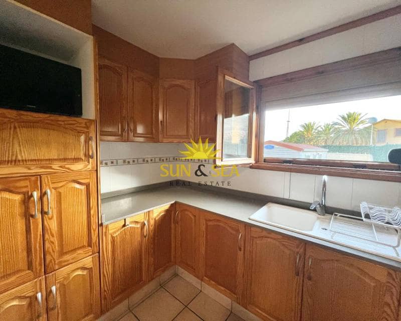 3 bedroom Villa for rent in Elche / Elx with pool - € 1,750 (Ref: 9127864)