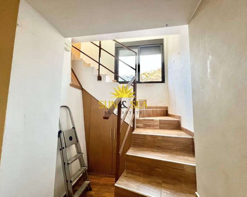 3 bedroom Villa for rent in Elche / Elx with pool - € 1,750 (Ref: 9127864)