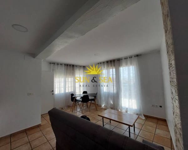 2 bedroom Apartment for rent in Zona Pueblo, Guardamar del Segura - € 800 (Ref: 9128700)