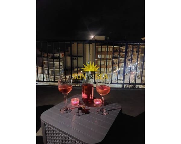 2 bedroom Apartment for rent in Zona Pueblo, Guardamar del Segura - € 800 (Ref: 9128700)