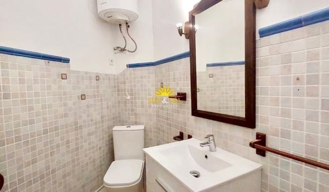 2 slaapkamer Appartement te huur in Zona Pueblo, Guardamar del Segura - € 800 (Ref: 9128700)