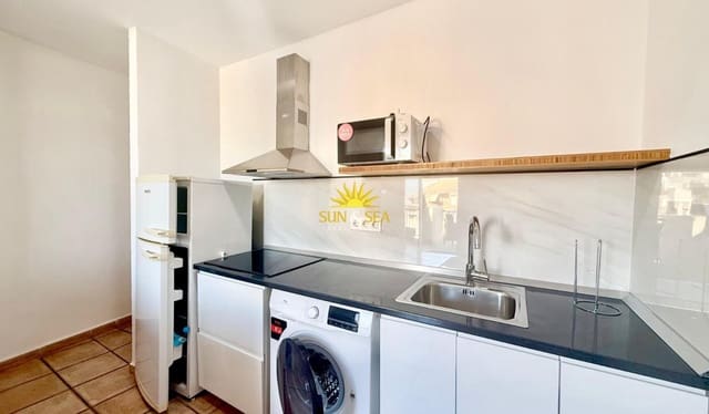 2 slaapkamer Appartement te huur in Zona Pueblo, Guardamar del Segura - € 800 (Ref: 9128700)