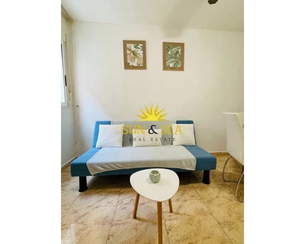 1 soveværelse Lejlighed til leje i Avenida Habaneras - Curva de Palangre, Torrevieja - € 750 (Ref: 9129346)
