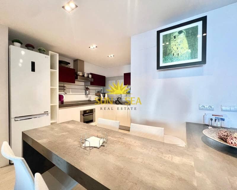 3 bedroom Apartment for rent in Torrevieja - € 1,300 (Ref: 9131036)