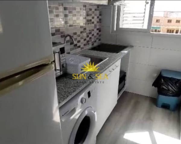 2 soveværelse Lejlighed til leje i Los Europeos, Torrevieja med swimmingpool garage - € 900 (Ref: 9131037)