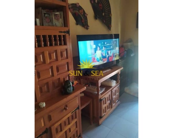 2 soverom Villa til salgs i Los Narejos, Los Alcázares med svømmebasseng - € 140 000 (Ref: 9131854)