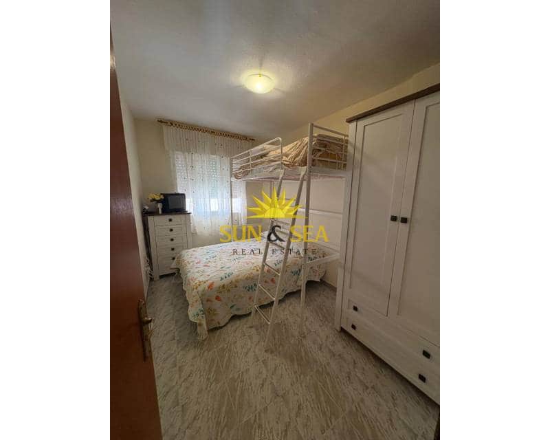 3 camera da letto Appartamento da affittare in La Manga del Mar Menor con piscina garage - 800 € (Rif: 9131855)