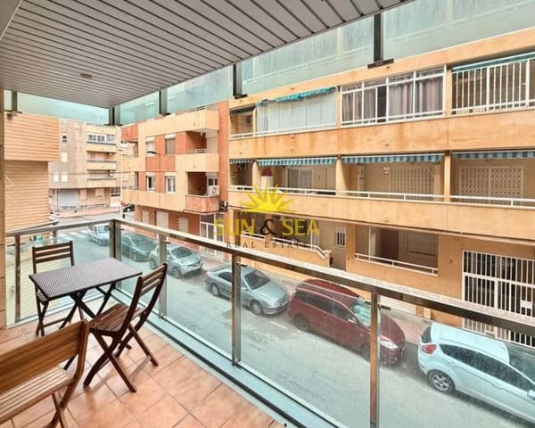 2 soveværelse Lejlighed til leje i Avenida Habaneras - Curva de Palangre, Torrevieja med swimmingpool - € 1.050 (Ref: 9131944)
