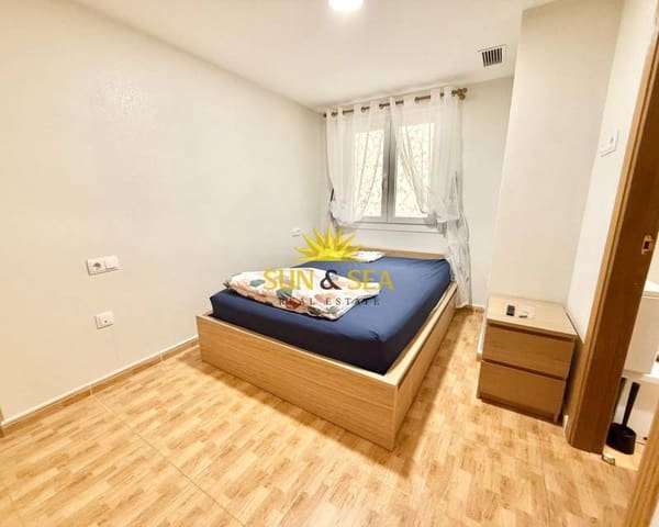 3 sovrum Lägenhet att hyra i Centro - Muelle Pesquero, Torrevieja med garage - 1 200 € (Ref: 9133134)