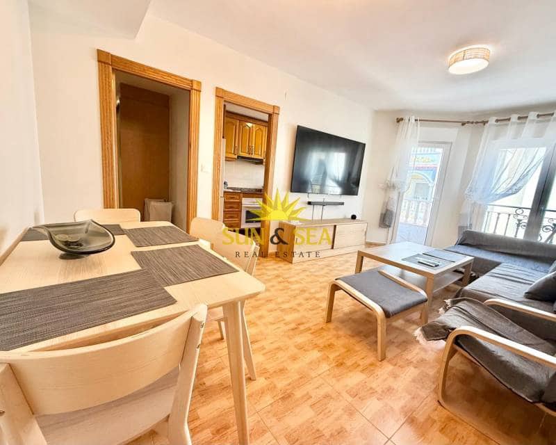 3 sovrum Lägenhet att hyra i Torrevieja med garage - 1 200 € (Ref: 9133134)