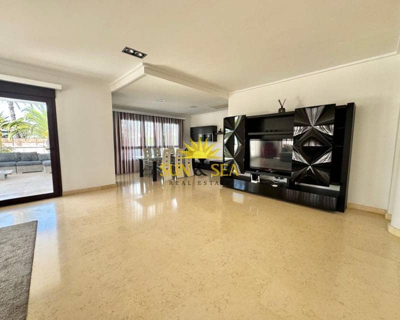 6 chambre Villa/Maison à vendre à Cabo Roig avec piscine garage - 1 990 000 € (Ref: 9133813)