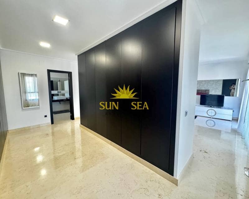 6 chambre Villa/Maison à vendre à Cabo Roig avec piscine garage - 1 990 000 € (Ref: 9133813)