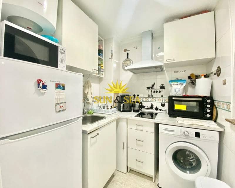 2 sypialnia Apartament do wynajęcia w Torrevieja - 800 € (Ref: 9134715)