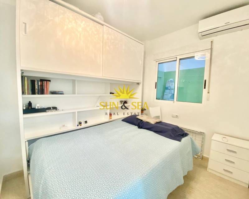 2 sypialnia Apartament do wynajęcia w Torrevieja - 800 € (Ref: 9134715)