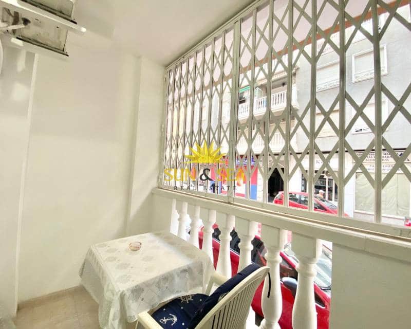 2 sypialnia Apartament do wynajęcia w Torrevieja - 800 € (Ref: 9134715)