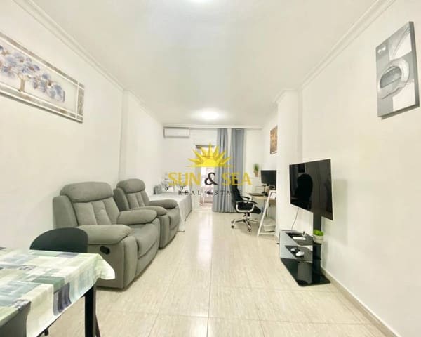 2 bedroom Apartment for rent in Avenida Habaneras - Curva de Palangre, Torrevieja - € 800 (Ref: 9134715)