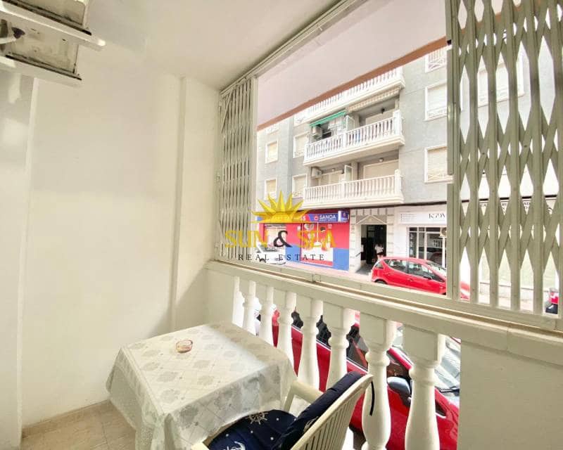 2 sypialnia Apartament do wynajęcia w Torrevieja - 800 € (Ref: 9134715)