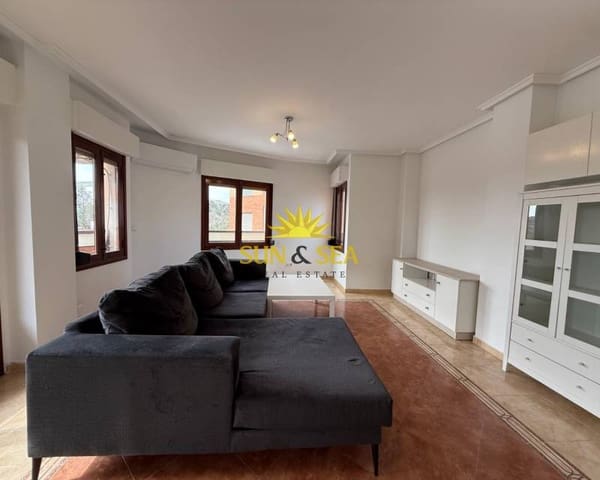 3 bedroom Apartment for rent in Zona Pueblo, Guardamar del Segura - € 850 (Ref: 9136429)