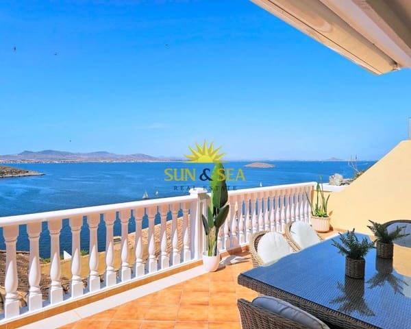 4 bedroom Villa for holiday rental in La Manga del Mar Menor with pool garage - € 2,000 (Ref: 9148567)