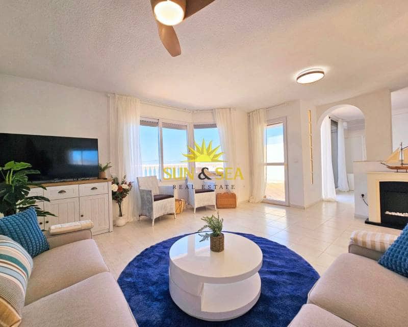 4 bedroom Villa for holiday rental in La Manga del Mar Menor with pool garage - € 2,000 (Ref: 9148567)