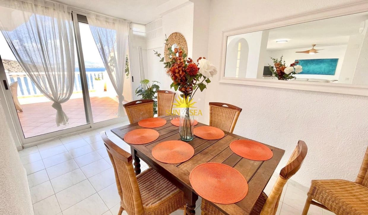 4 bedroom Villa for holiday rental in La Manga del Mar Menor with pool garage - € 2,500 (Ref: 9148567)