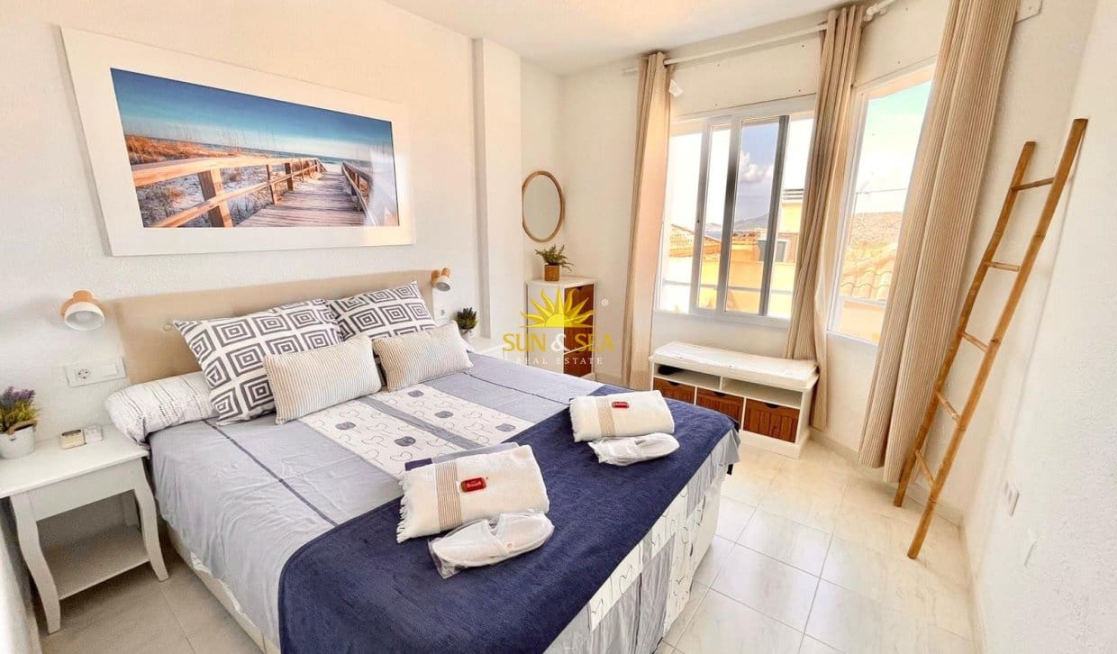 4 bedroom Villa for holiday rental in La Manga del Mar Menor with pool garage - € 2,500 (Ref: 9148567)