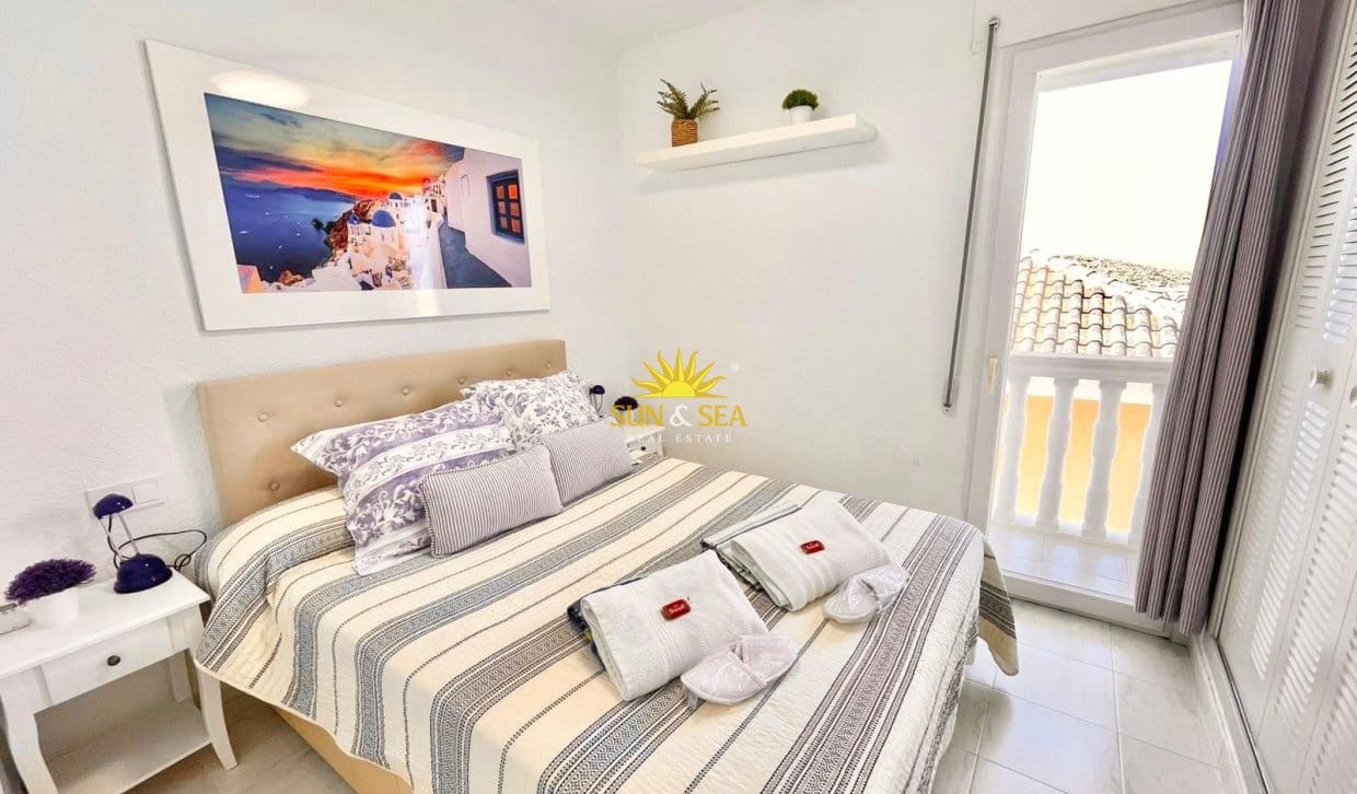 4 bedroom Villa for holiday rental in La Manga del Mar Menor with pool garage - € 2,500 (Ref: 9148567)