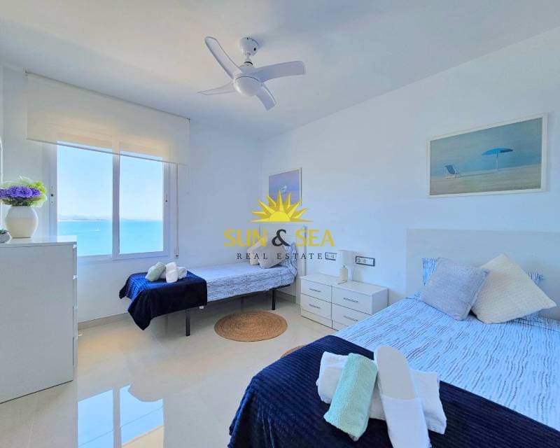 3 bedroom Apartment for holiday rental in La Manga del Mar Menor with pool - € 2,000 (Ref: 9148568)