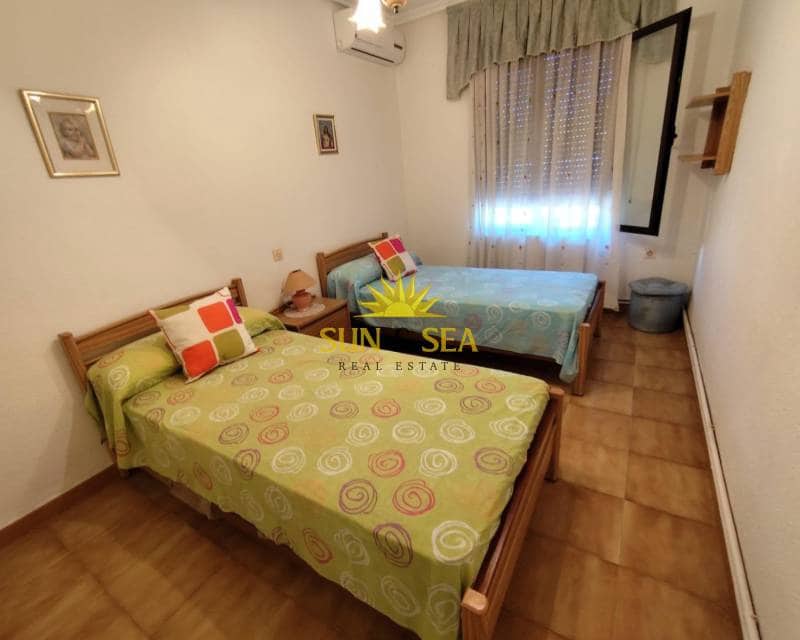 4 bedroom Villa for sale in Torrevieja with garage - € 330,000 (Ref: 9150738)