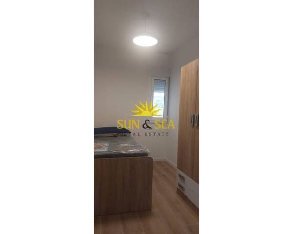 3 bedroom Apartment for rent in La Manga del Mar Menor with pool - € 650 (Ref: 9150744)