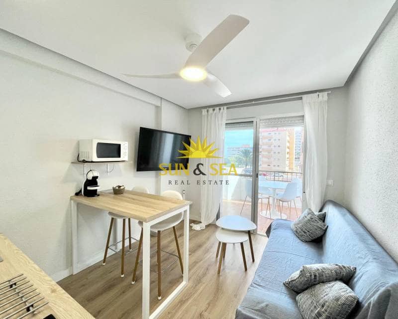 1 quarto Apartamento para arrendar em Cabo Cervera - 650 € (Ref: 9150962)